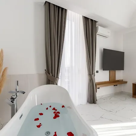 Sant'angelo 4* Nápoles
