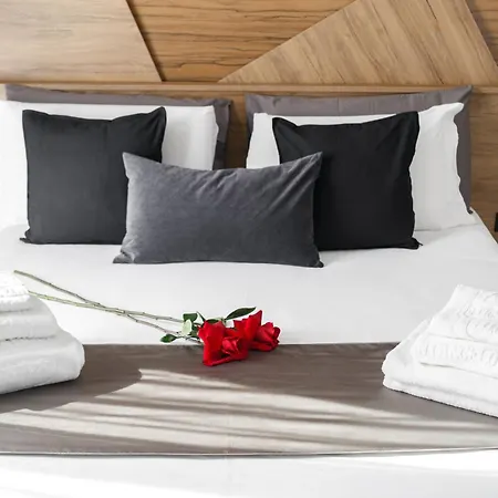 Sant'angelo 4* Neapol